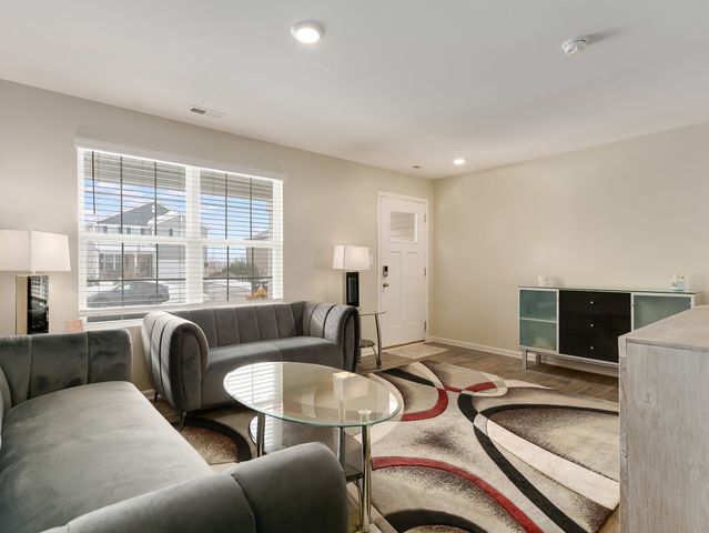 3732 Flynn Street, Mchenry, IL 60050