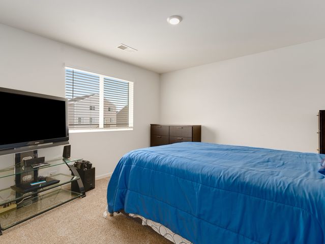 3732 Flynn Street, Mchenry, IL 60050