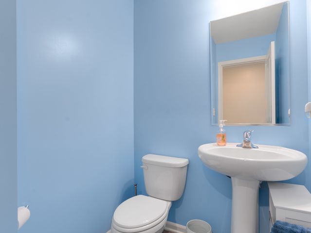 3732 Flynn Street, Mchenry, IL 60050