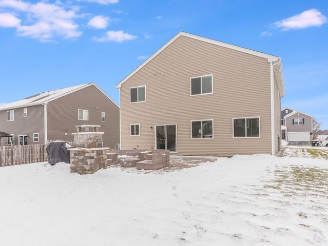 3732 Flynn Street, Mchenry, IL 60050