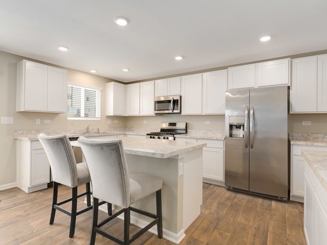 3732 Flynn Street, Mchenry, IL 60050