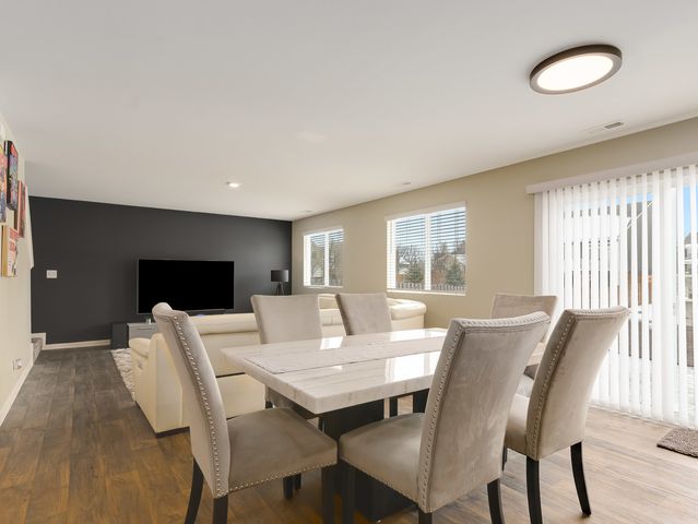 3732 Flynn Street, Mchenry, IL 60050