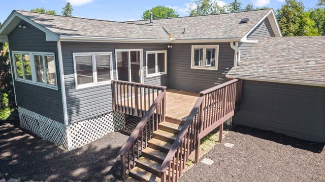 2090 Carnelian Lane, Eagan, MN 55122