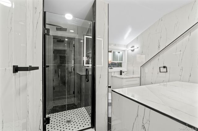 602 Clocks Boulevard, Massapequa, NY 11758