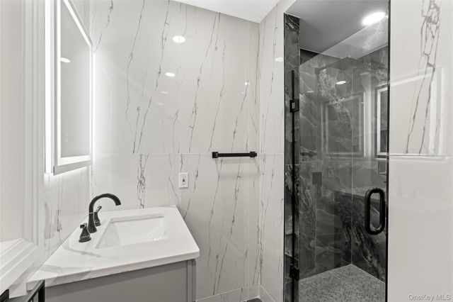 602 Clocks Boulevard, Massapequa, NY 11758