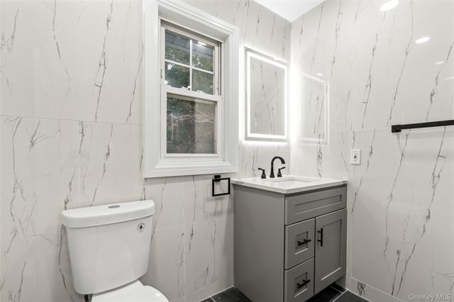 602 Clocks Boulevard, Massapequa, NY 11758