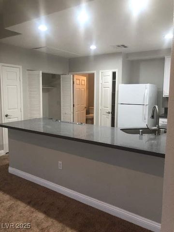 10245 South Maryland Parkway 2193, Las Vegas, NV 89183