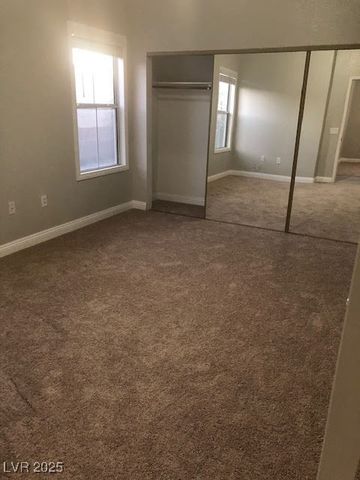 10245 South Maryland Parkway 2193, Las Vegas, NV 89183