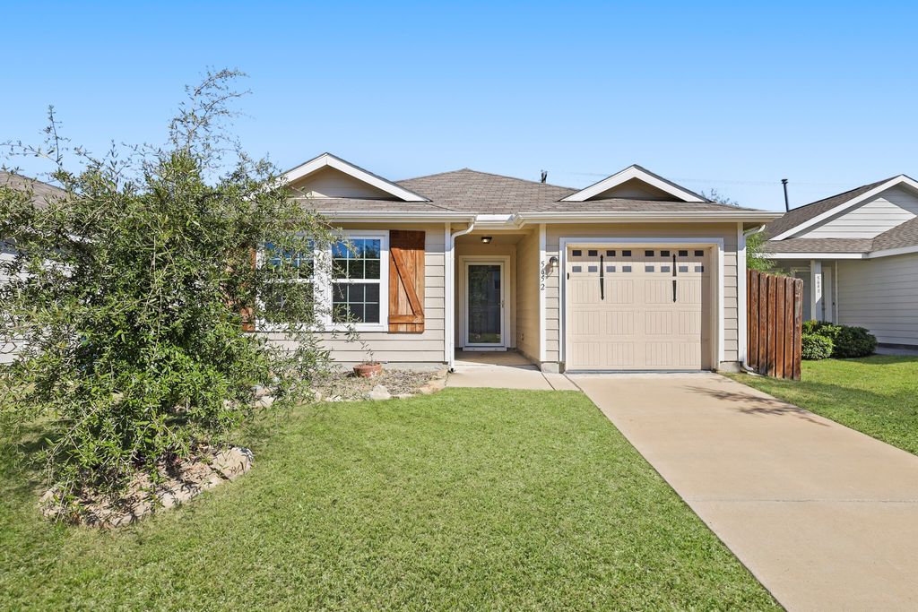 5652 Mcclelland Street, Forney, TX 75126