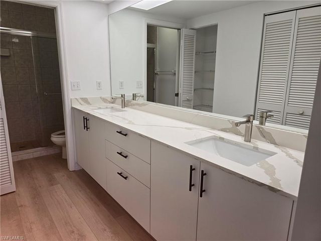 859 Tanbark DR 204, Naples, FL 34108