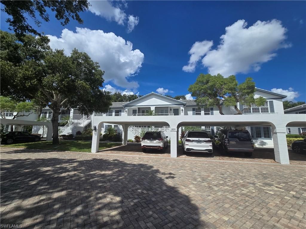 859 Tanbark DR 204, Naples, FL 34108