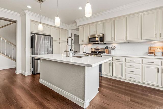 33906 Wagon Train Drive, Wildomar, CA 92595