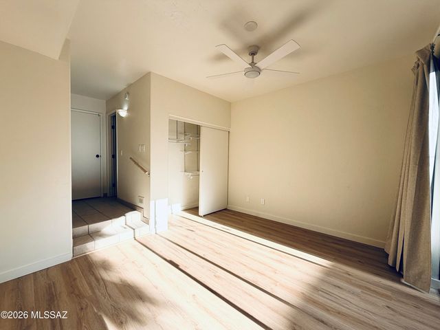 5675 N Camino Esplendora Apt 5126, Tucson, AZ 85718