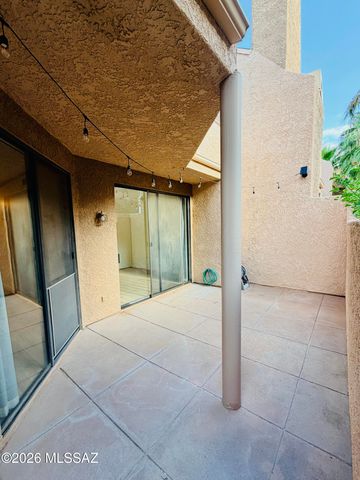 5675 N Camino Esplendora Apt 5126, Tucson, AZ 85718