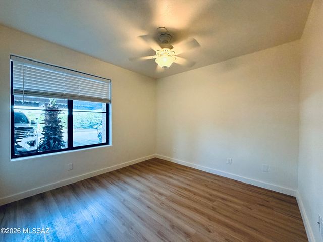 5675 N Camino Esplendora Apt 5126, Tucson, AZ 85718