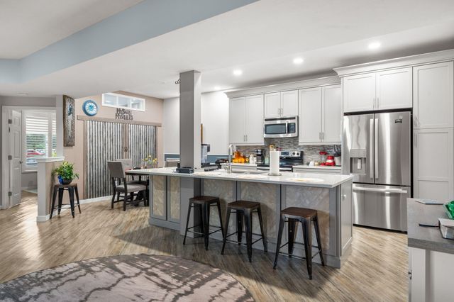 123 Oak Drive 6, Branson, MO 65616