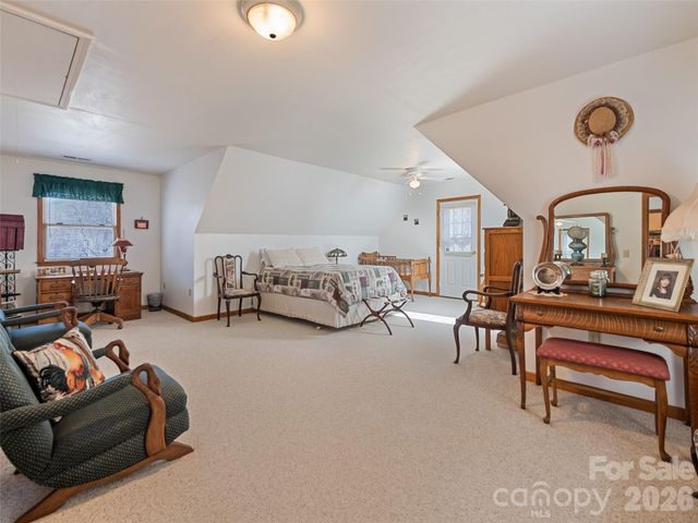 89 Stump Lane, Maggie Valley, NC 28751