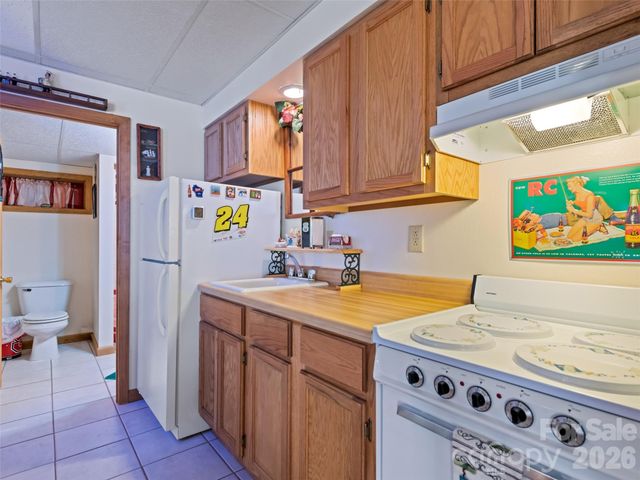 89 Stump Lane, Maggie Valley, NC 28751