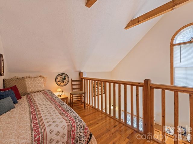 89 Stump Lane, Maggie Valley, NC 28751