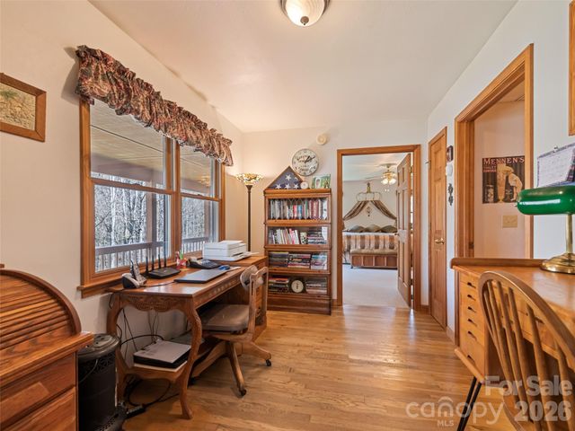 89 Stump Lane, Maggie Valley, NC 28751