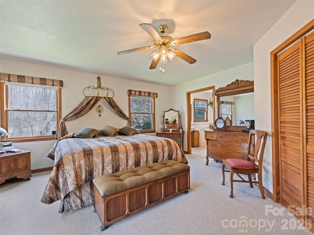 89 Stump Lane, Maggie Valley, NC 28751