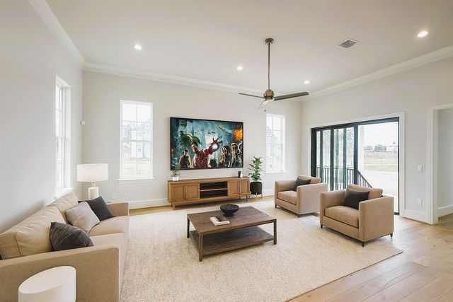 2647 Lake Kolbe Lane, Houston, TX 77080