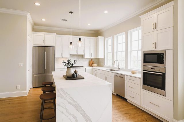 2647 Lake Kolbe Lane, Houston, TX 77080