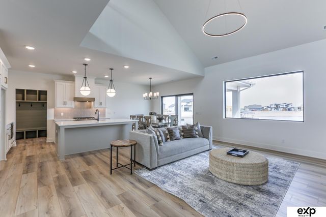 28574 Jessie Circle, Valley, NE 68064