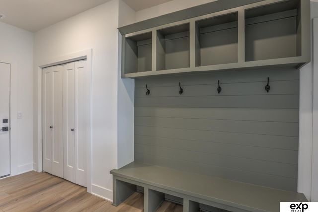 28574 Jessie Circle, Valley, NE 68064