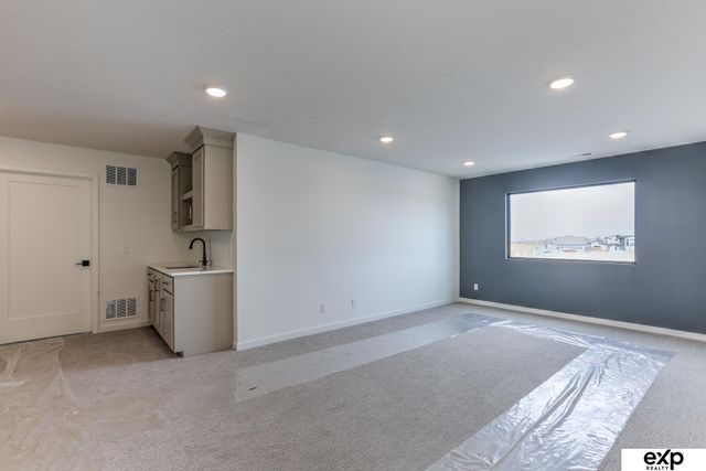 28574 Jessie Circle, Valley, NE 68064