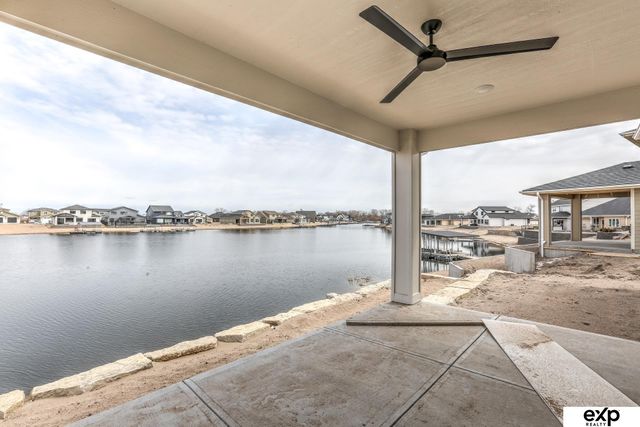 28574 Jessie Circle, Valley, NE 68064