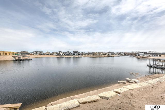 28574 Jessie Circle, Valley, NE 68064