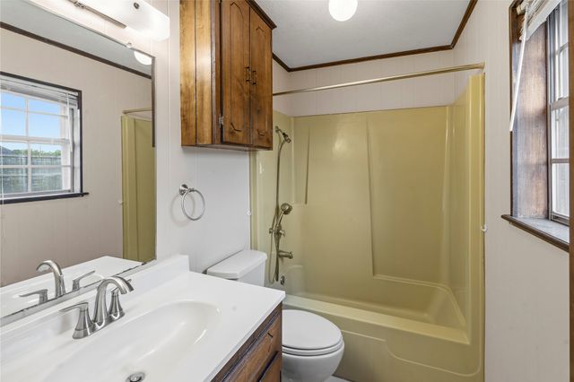 430 County Road 3311, Sulphur Springs, TX 75482