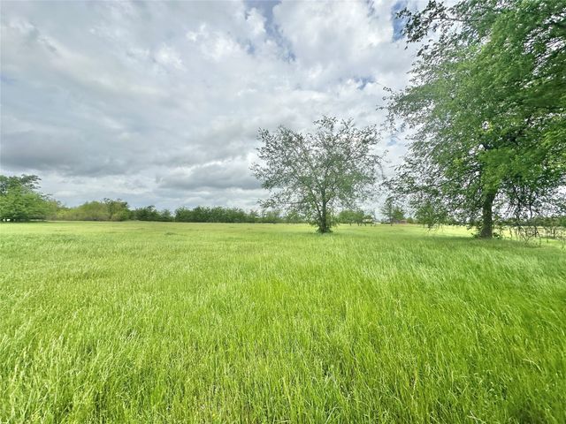430 County Road 3311, Sulphur Springs, TX 75482