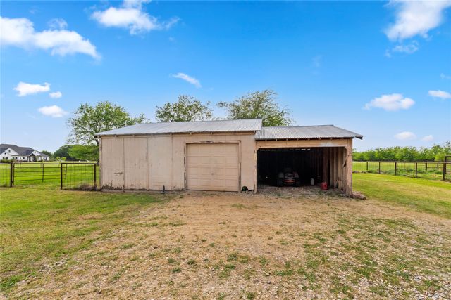 430 County Road 3311, Sulphur Springs, TX 75482