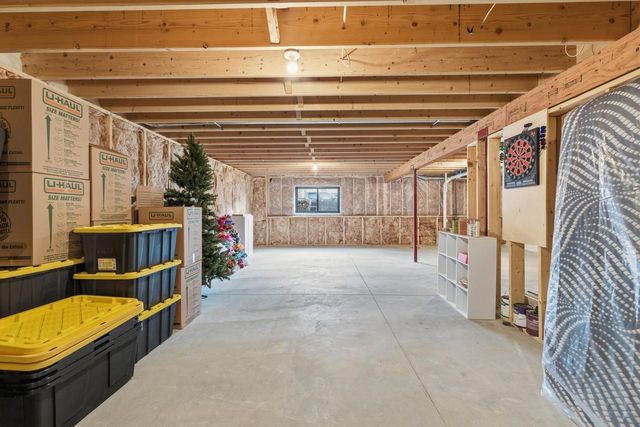 W433 Helen LANE, Campbellsport, WI 53010