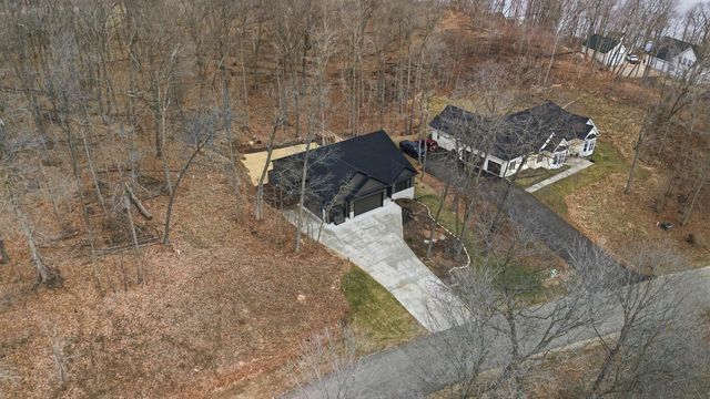 W433 Helen LANE, Campbellsport, WI 53010