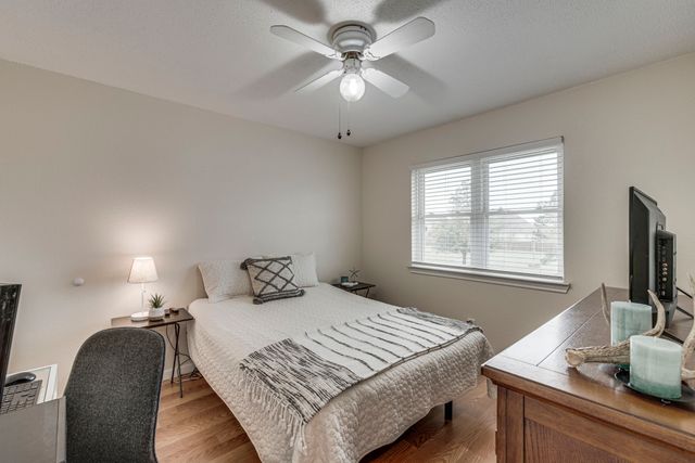 5408 Shallow Creek Drive, Midlothian, TX 76065