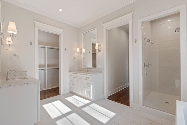 3358 Acklen Ave, Nashville, TN 37212