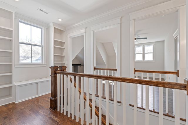 3358 Acklen Ave, Nashville, TN 37212