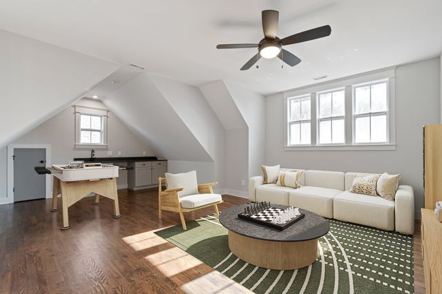 3358 Acklen Ave, Nashville, TN 37212