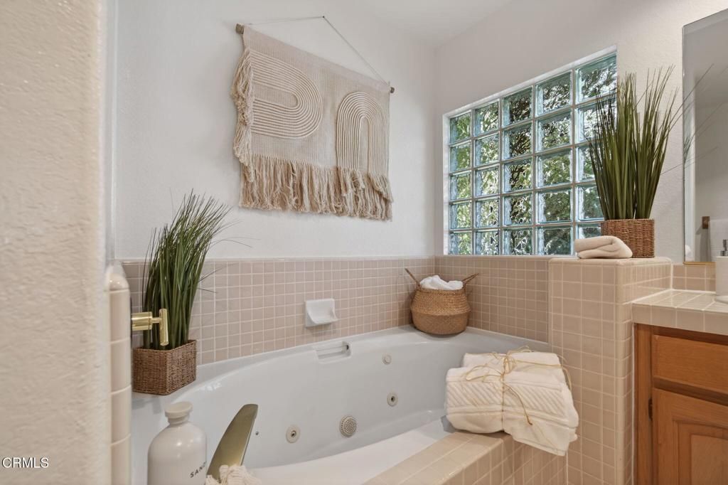 Image 21 of property listing at 2177 Eastridge Trail, Oxnard, CA 93036