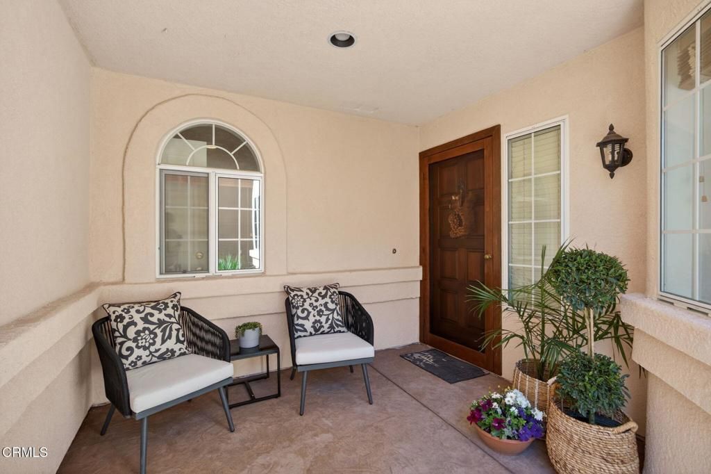 Image 4 of property listing at 2177 Eastridge Trail, Oxnard, CA 93036