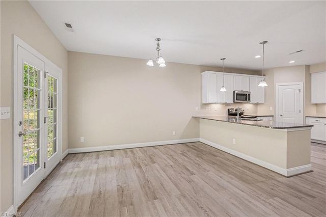 496 Quick Silver Drive, Winston-salem, NC 27127