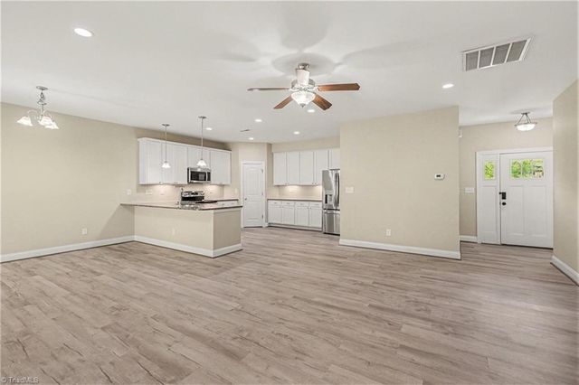 496 Quick Silver Drive, Winston-salem, NC 27127