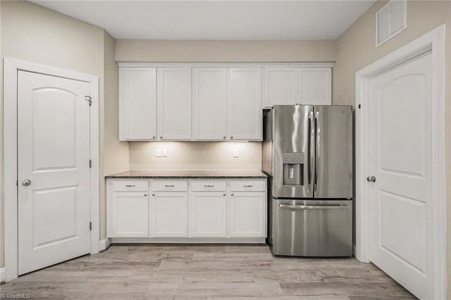 496 Quick Silver Drive, Winston-salem, NC 27127