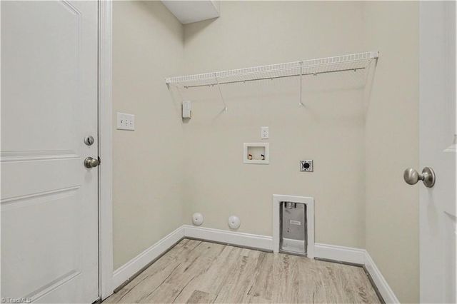 496 Quick Silver Drive, Winston-salem, NC 27127