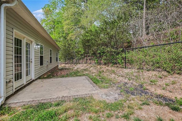 496 Quick Silver Drive, Winston-salem, NC 27127