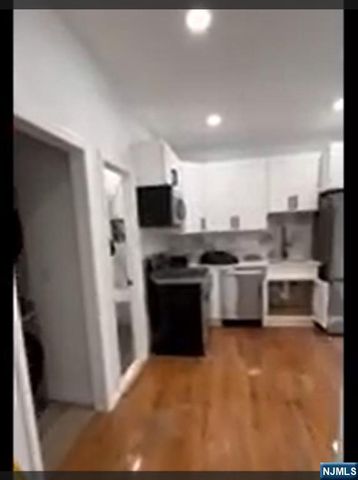 31 Park Avenue 1st floor, Dumont, NJ 07628