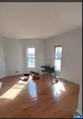 31 Park Avenue 1st floor, Dumont, NJ 07628